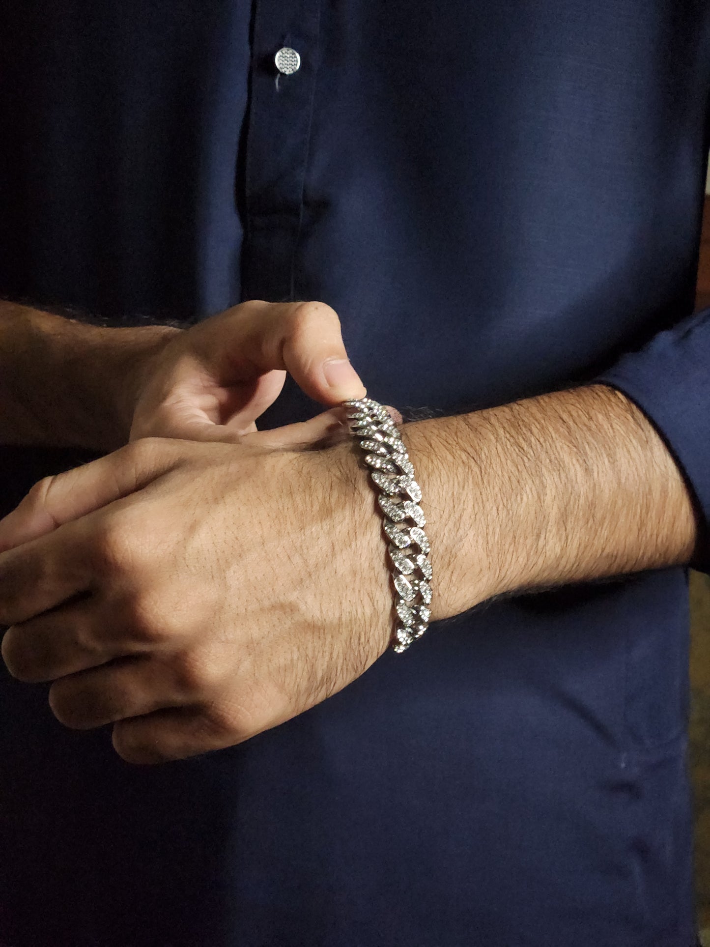 Bling Cuban Link Bracelet – Iced Out 13mm for Men & Women